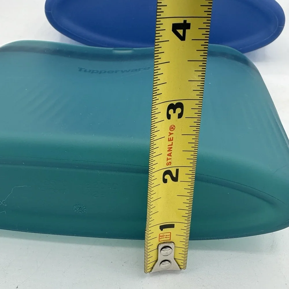 Tupperware Ultimate Silicone Bags Microwavable Blue 7.5 Cup Green 4 Cup Lot of 2